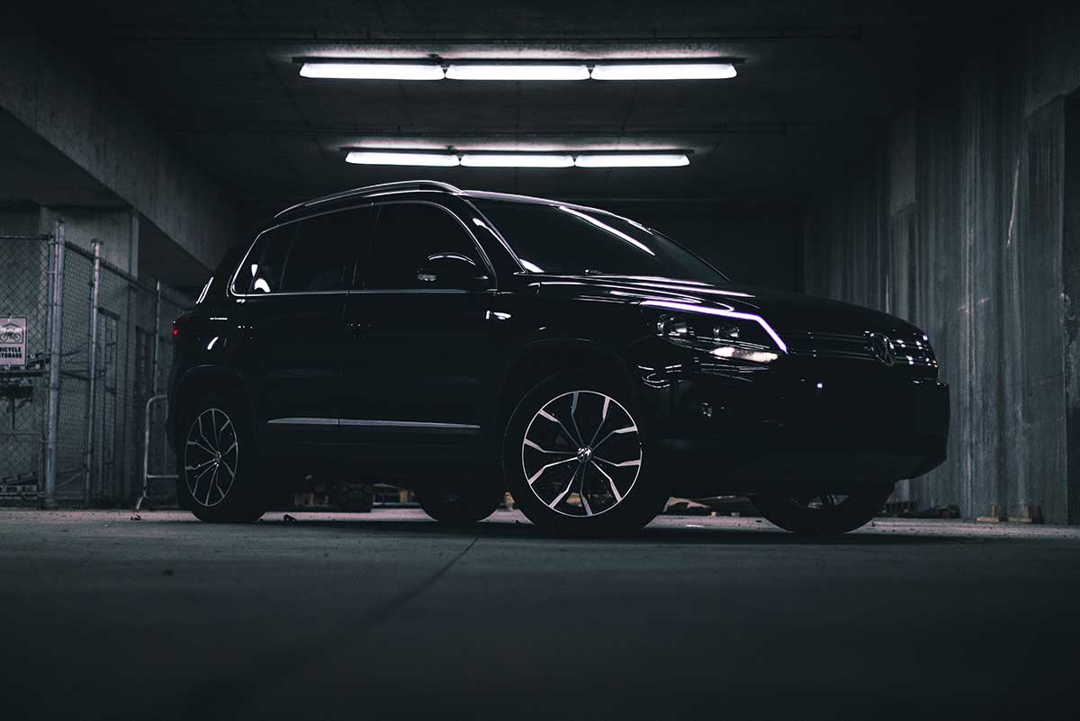 Dark photo of a VW Tiguan